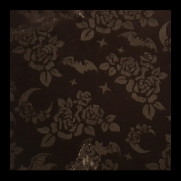 Velvet Bat Moon Rose Gothic Skirt - Picture 3 of 3